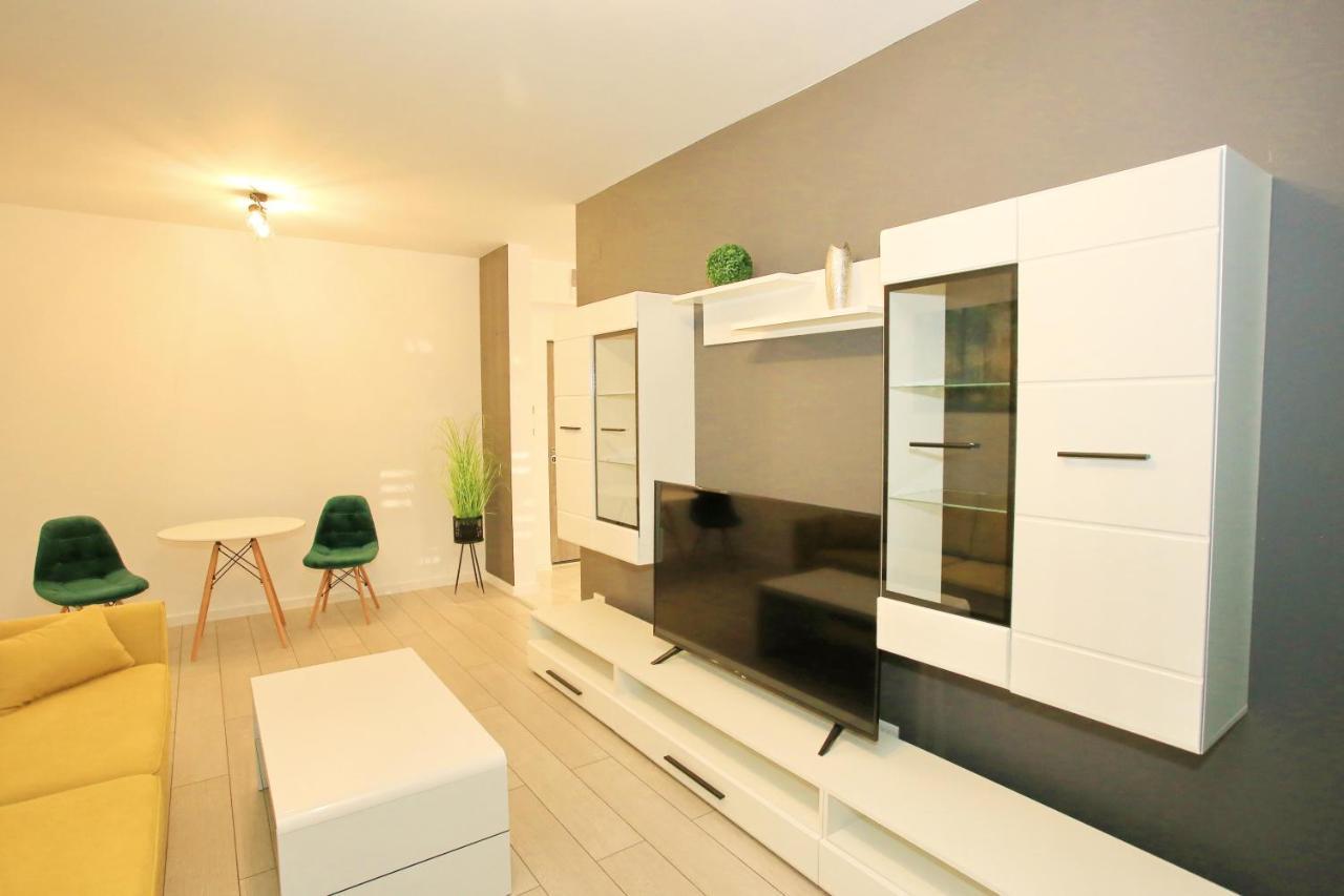 Apartament Prima Nufarul Ralu Oradea Buitenkant foto