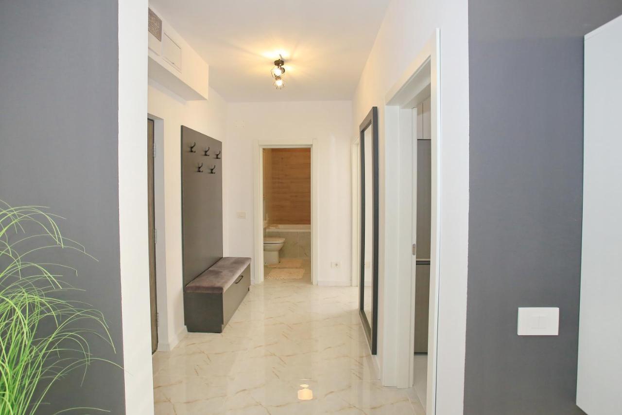 Apartament Prima Nufarul Ralu Oradea Buitenkant foto